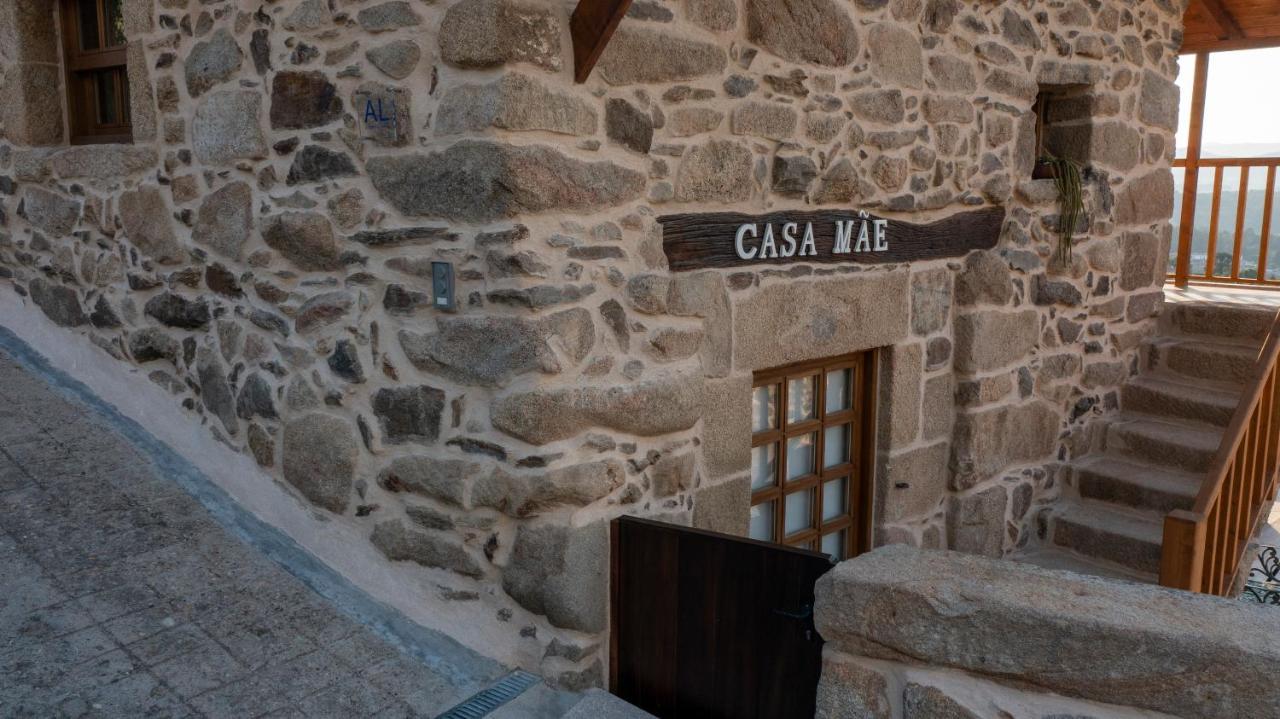 דירות שאבס Casa Da Mae - Izei מראה חיצוני תמונה